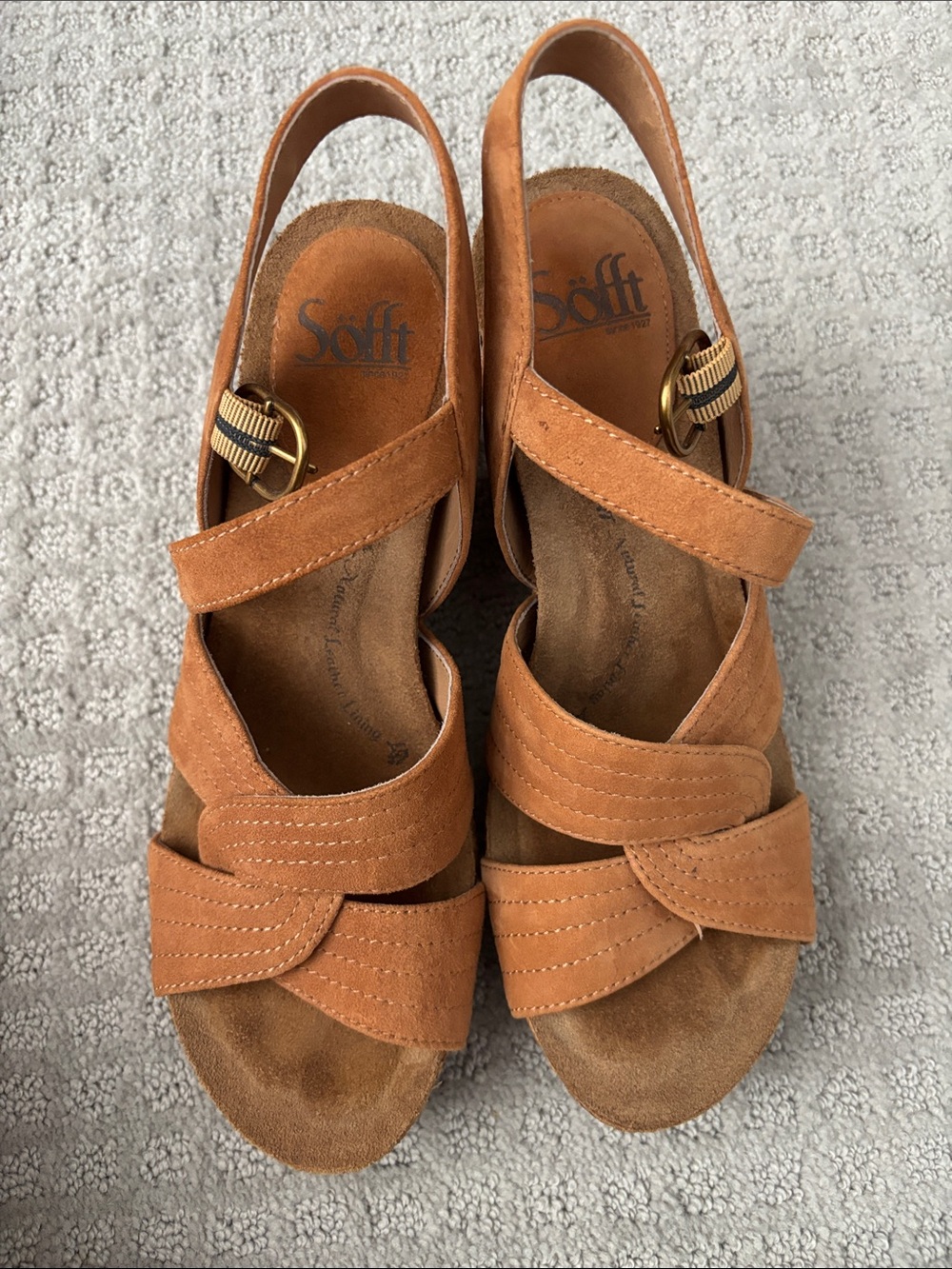Sofft Women’s Tan Suede Slingback Heels